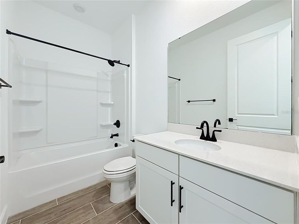 В аренду: $2,700 (4 спален, 3 ванн, 2051 Квадратных фут)