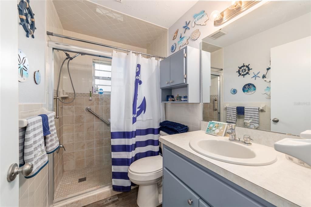 For Sale: $209,900 (2 beds, 2 baths, 1676 Square Feet)