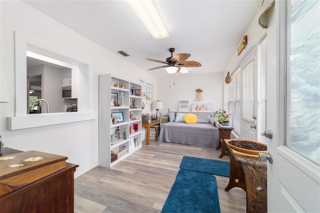 For Sale: $209,900 (2 beds, 2 baths, 1676 Square Feet)
