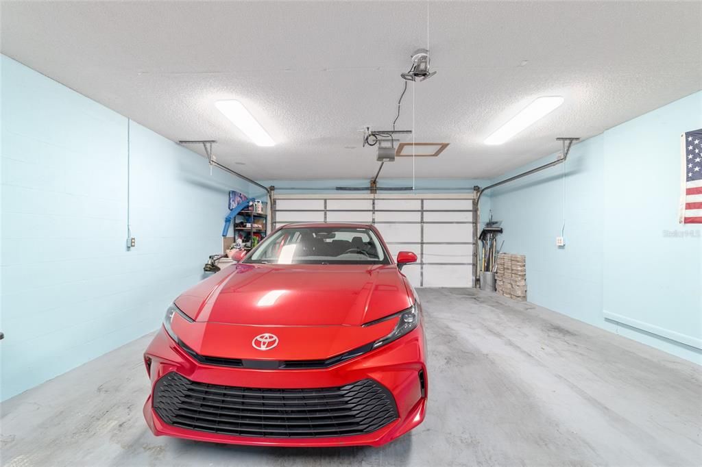 For Sale: $209,900 (2 beds, 2 baths, 1676 Square Feet)