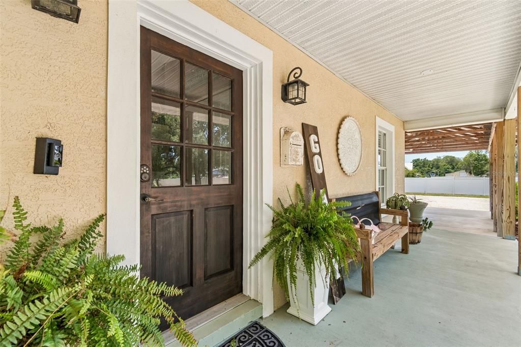En Venta: $694,900 (3 camas, 2 baños, 1665 Pies cuadrados)