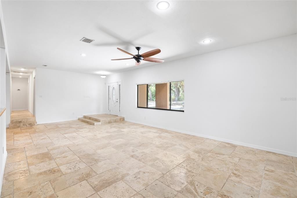 For Sale: $650,000 (3 beds, 2 baths, 2881 Square Feet)