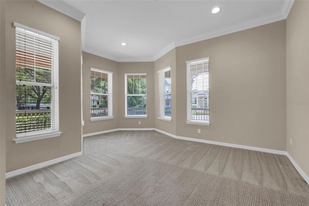 For Sale: $628,000 (4 beds, 3 baths, 3001 Square Feet)