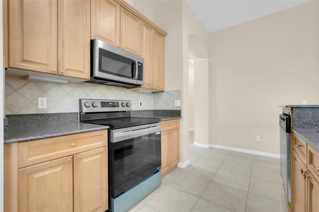For Sale: $628,000 (4 beds, 3 baths, 3001 Square Feet)