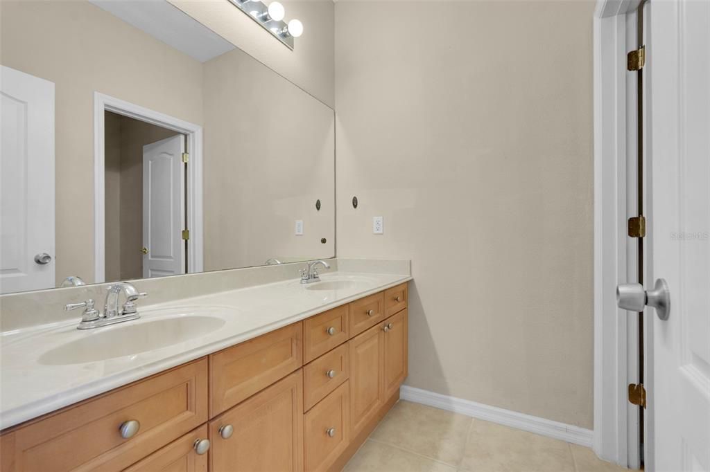 For Sale: $628,000 (4 beds, 3 baths, 3001 Square Feet)