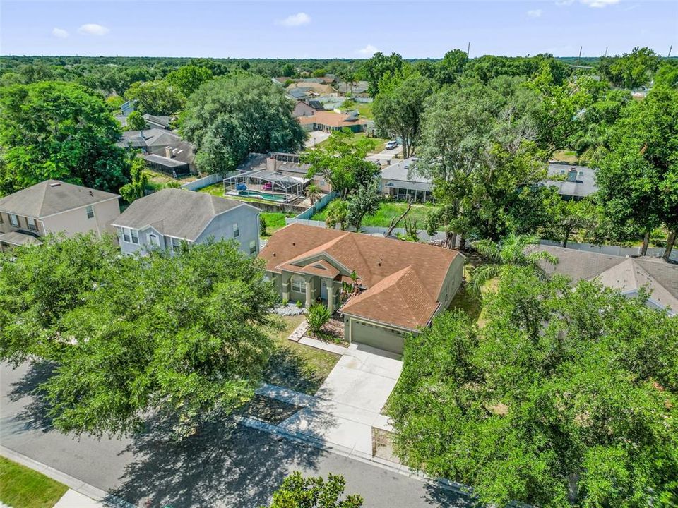For Sale: $399,000 (4 beds, 2 baths, 1933 Square Feet)