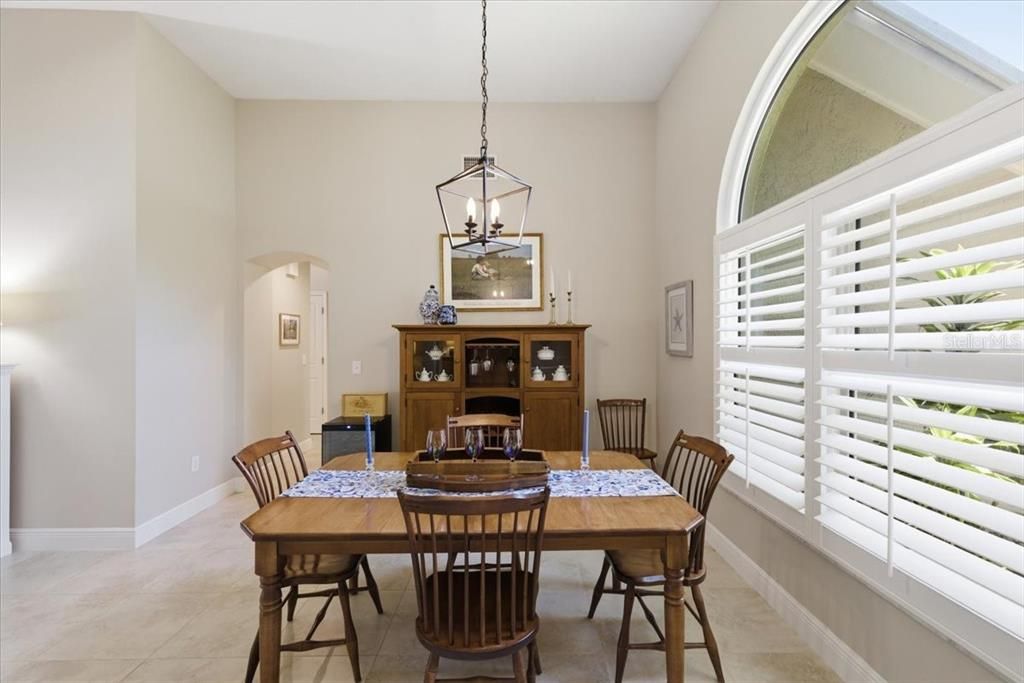 For Sale: $825,000 (4 beds, 3 baths, 2336 Square Feet)