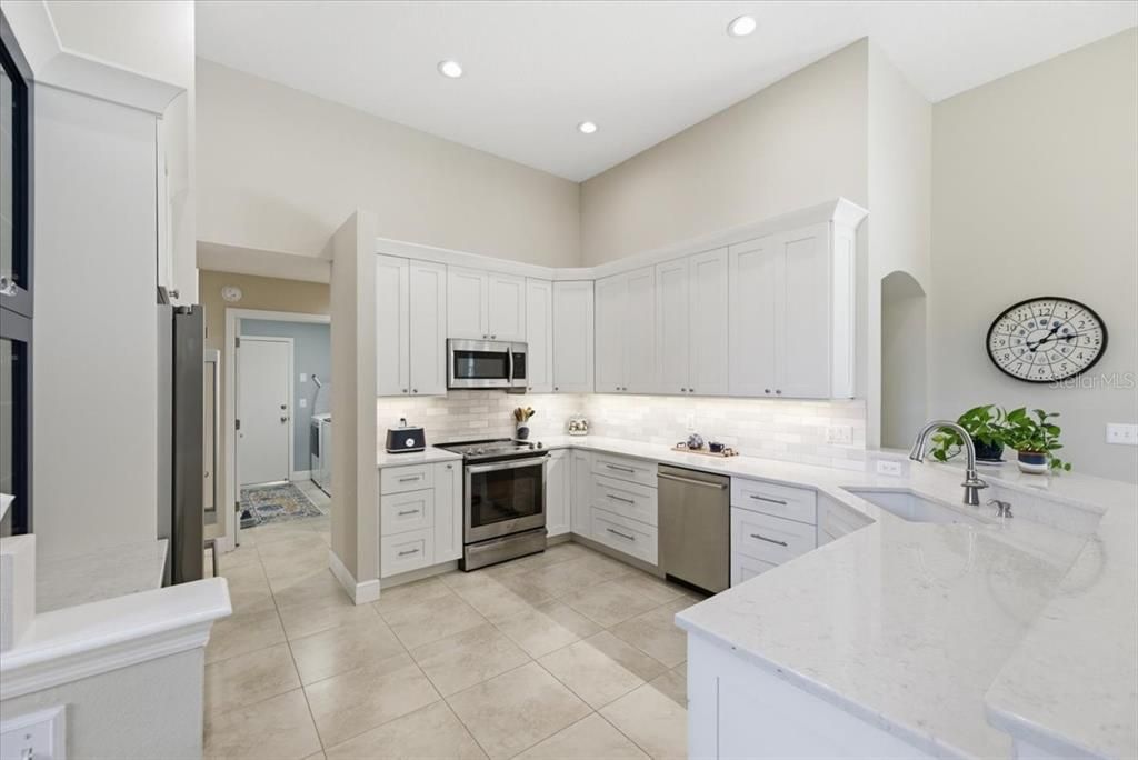For Sale: $825,000 (4 beds, 3 baths, 2336 Square Feet)