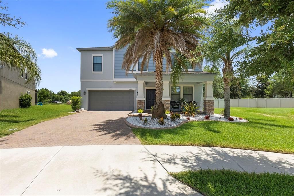 En Venta: $529,900 (4 camas, 2 baños, 2947 Pies cuadrados)
