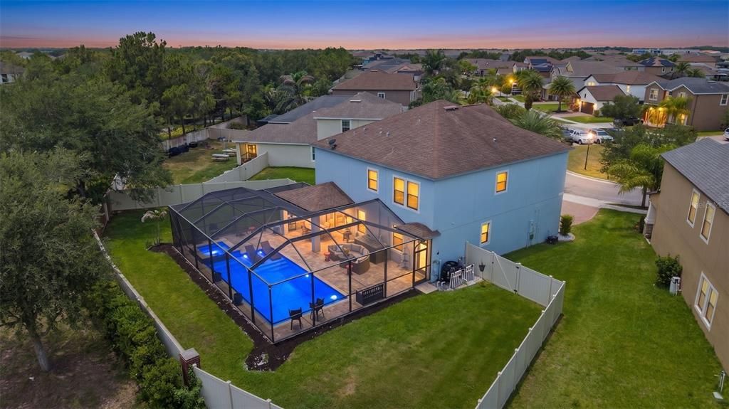 En Venta: $529,900 (4 camas, 2 baños, 2947 Pies cuadrados)