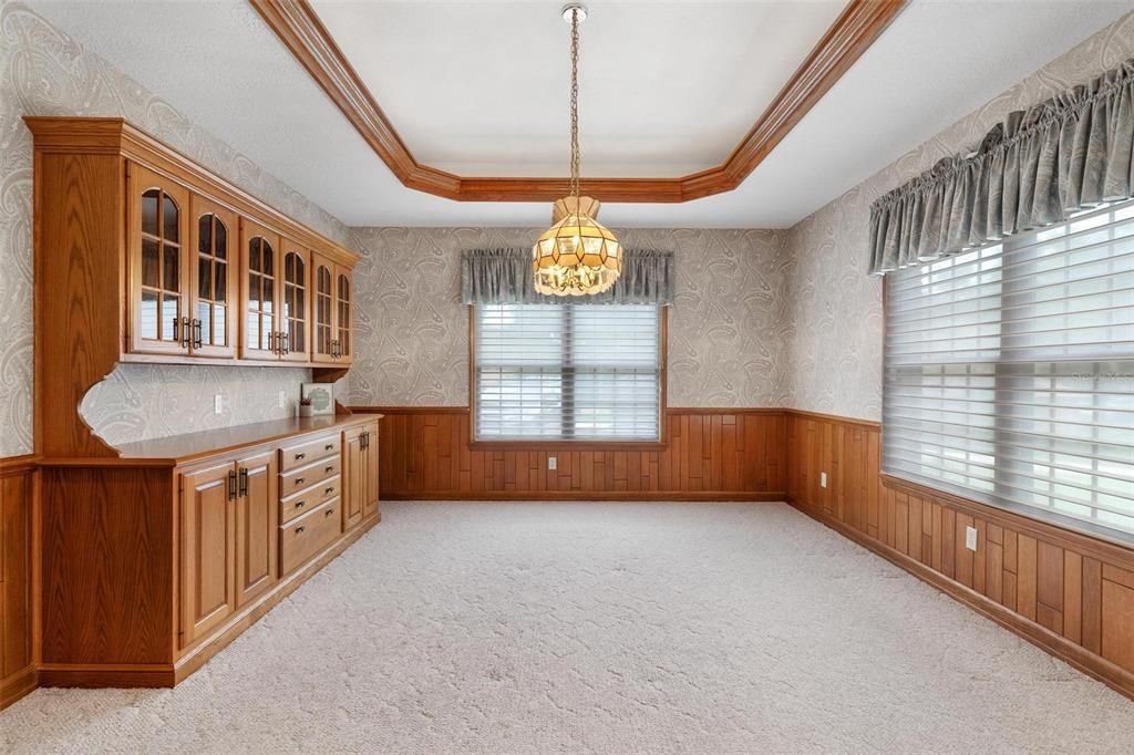 For Sale: $799,000 (4 beds, 2 baths, 4451 Square Feet)