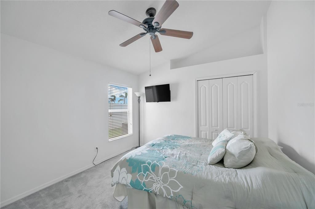 En Venta: $550,000 (4 camas, 3 baños, 2518 Pies cuadrados)