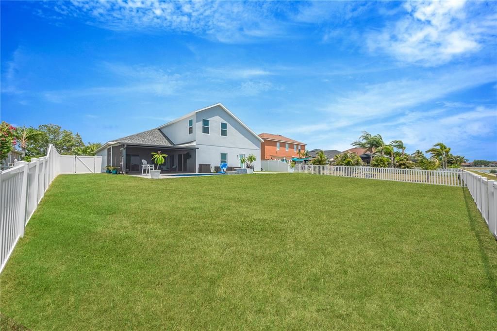 En Venta: $550,000 (4 camas, 3 baños, 2518 Pies cuadrados)