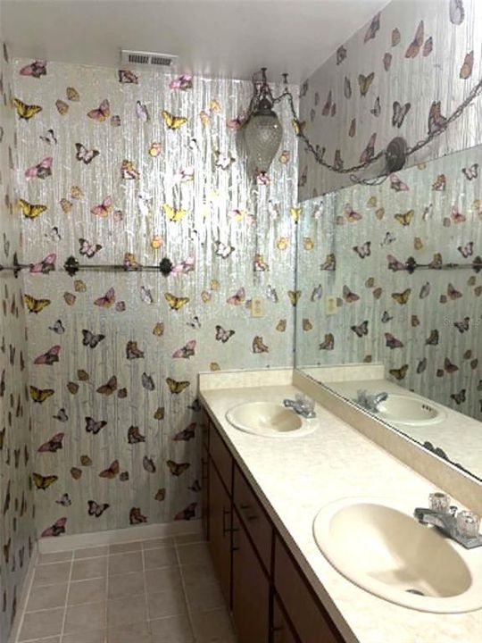 En Venta: $269,900 (3 camas, 2 baños, 1513 Pies cuadrados)