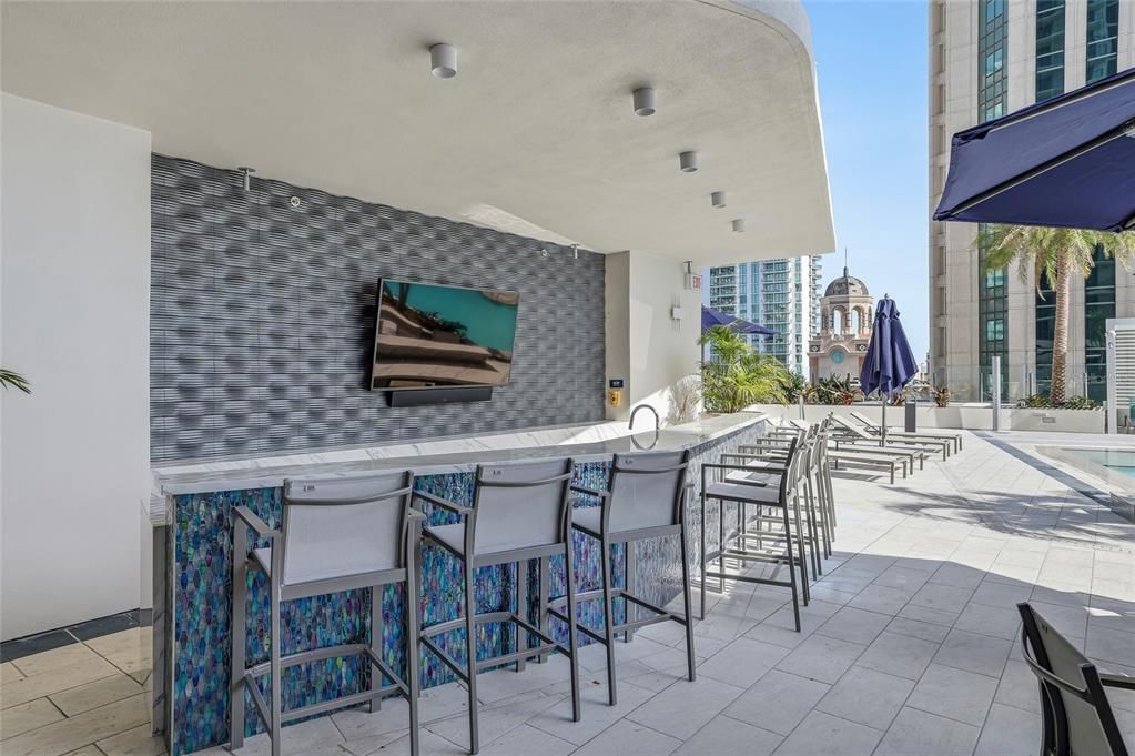 For Rent: $7,000 (2 beds, 2 baths, 1763 Square Feet)