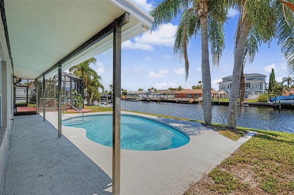 For Sale: $799,000 (4 beds, 2 baths, 2010 Square Feet)