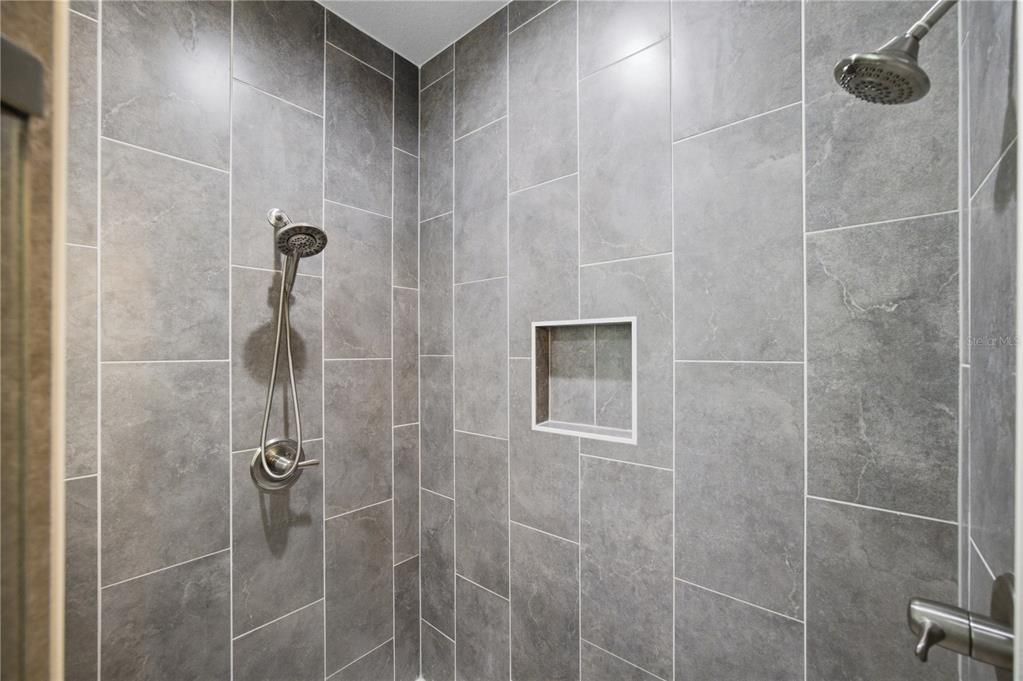 For Sale: $685,000 (3 beds, 2 baths, 2003 Square Feet)