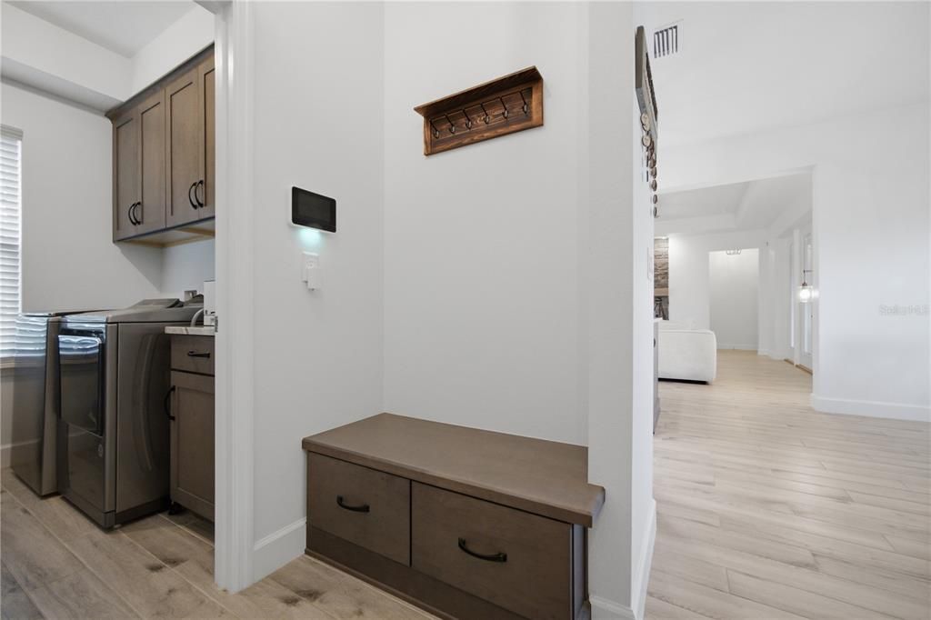 For Sale: $685,000 (3 beds, 2 baths, 2003 Square Feet)