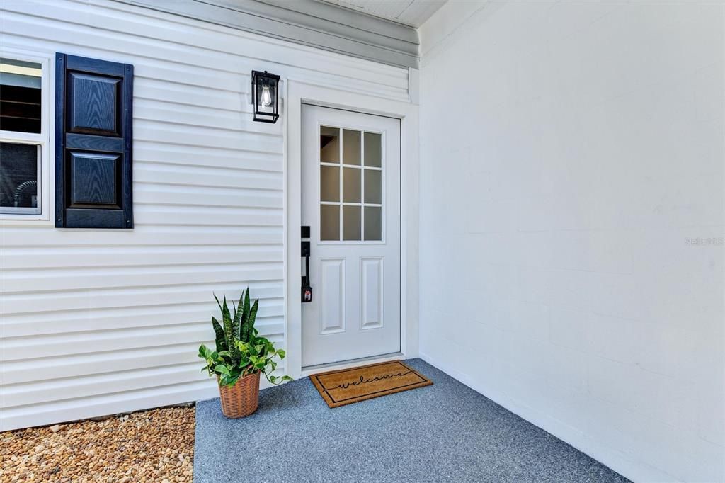 For Sale: $260,000 (2 beds, 1 baths, 1200 Square Feet)