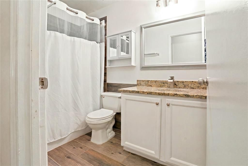 For Sale: $449,900 (3 beds, 2 baths, 1661 Square Feet)