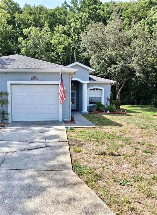 For Sale: $224,000 (2 beds, 2 baths, 1117 Square Feet)