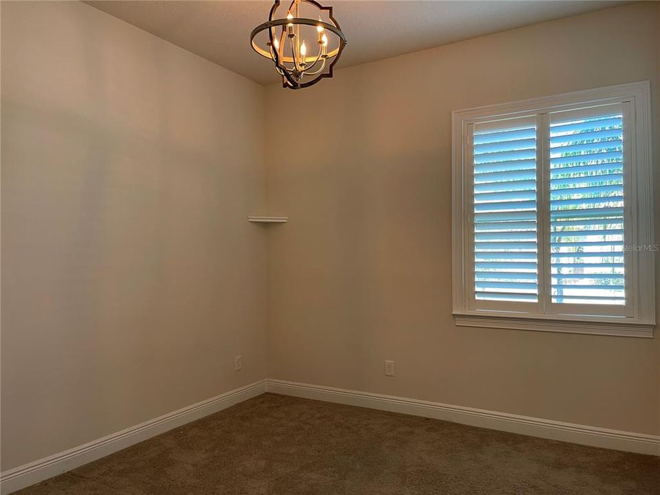 For Rent: $4,800 (5 beds, 4 baths, 3597 Square Feet)