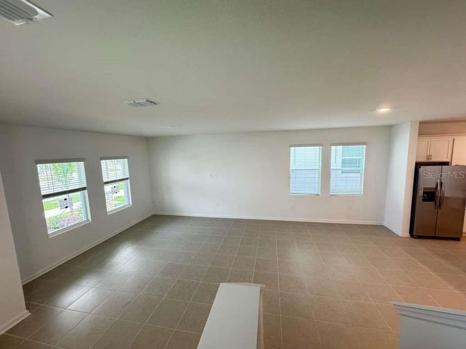For Rent: $2,800 (4 beds, 3 baths, 2023 Square Feet)
