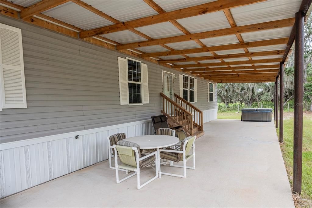 For Sale: $389,000 (4 beds, 2 baths, 1493 Square Feet)