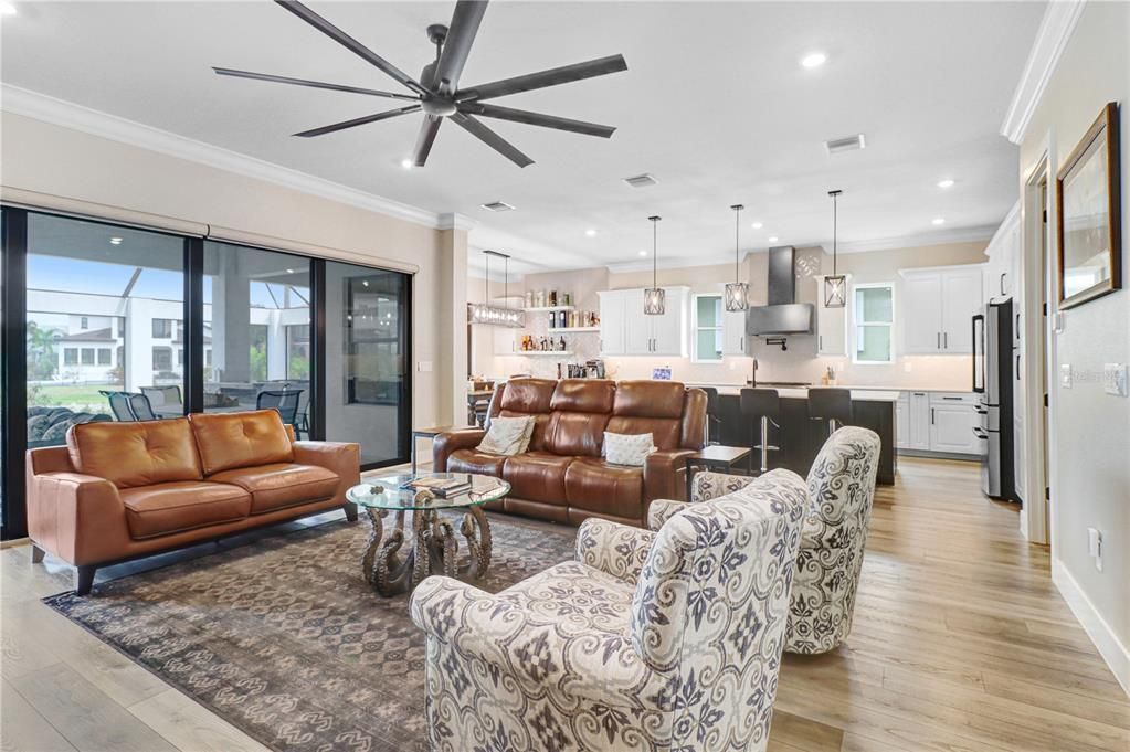 For Sale: $1,499,900 (4 beds, 4 baths, 3914 Square Feet)