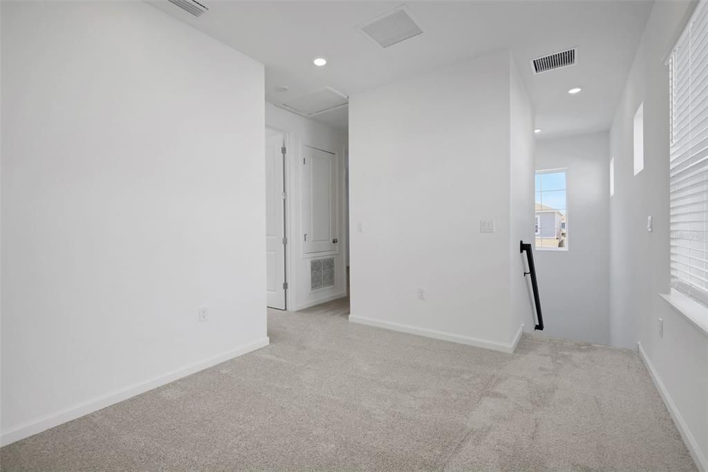 For Sale: $580,933 (4 beds, 3 baths, 2083 Square Feet)
