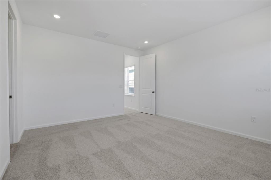 For Sale: $580,933 (4 beds, 3 baths, 2083 Square Feet)