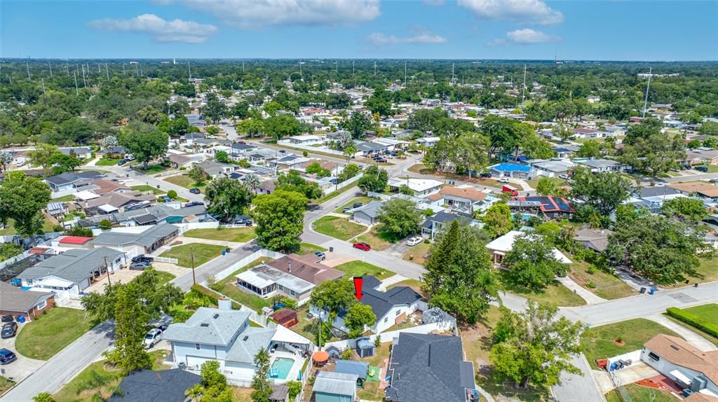 На продажу: $540,000 (5 спален, 4 ванн, 2000 Квадратных фут)