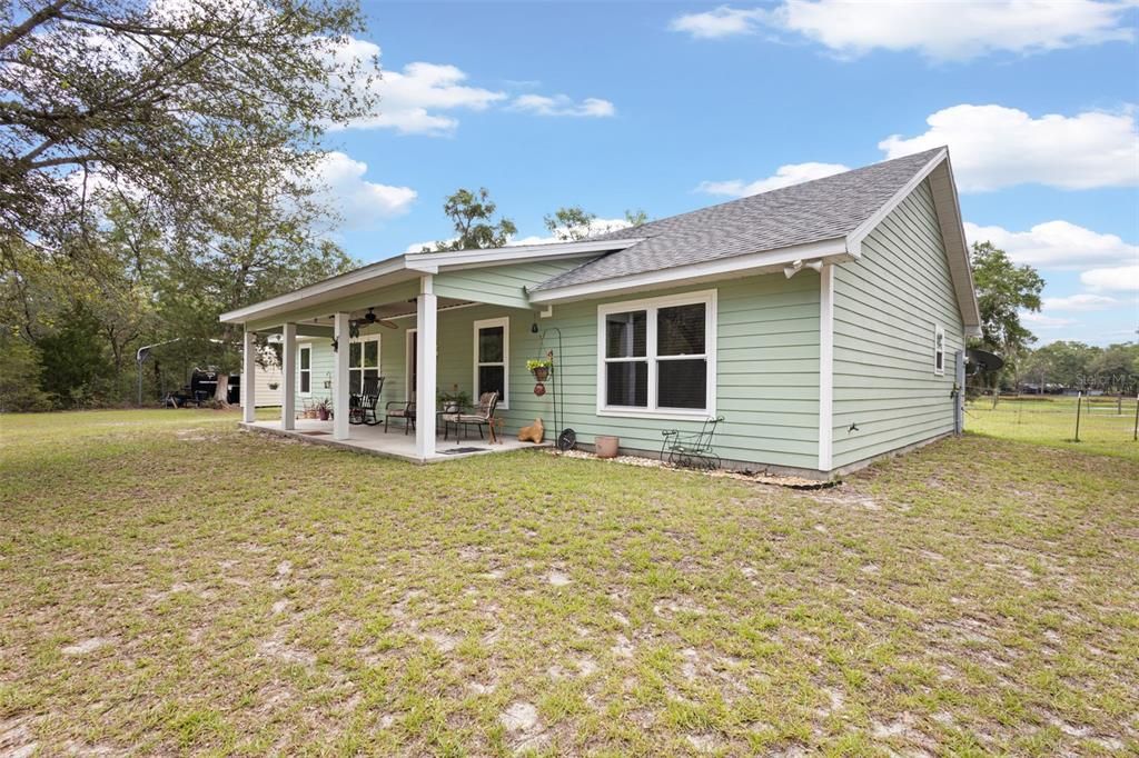 For Sale: $549,000 (3 beds, 2 baths, 1792 Square Feet)