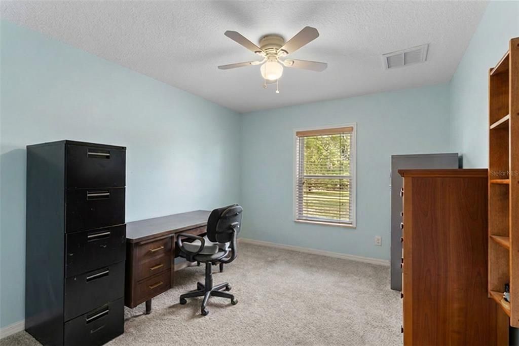 For Sale: $549,000 (3 beds, 2 baths, 1792 Square Feet)