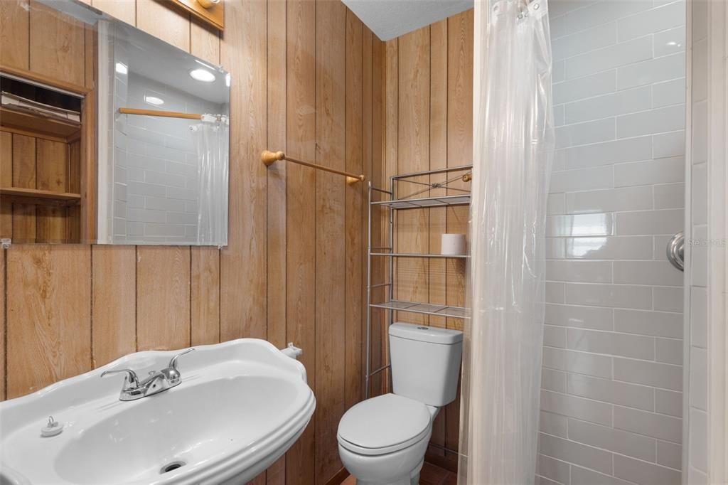 For Sale: $549,000 (3 beds, 2 baths, 1792 Square Feet)