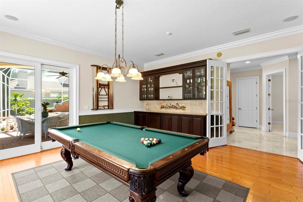 For Sale: $1,799,999 (5 beds, 4 baths, 6010 Square Feet)