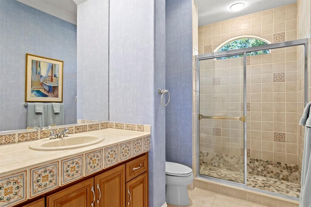 For Sale: $1,799,999 (5 beds, 4 baths, 6010 Square Feet)