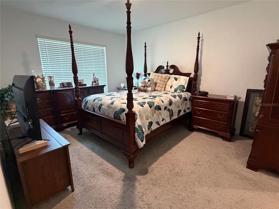 For Rent: $2,495 (4 beds, 2 baths, 1846 Square Feet)
