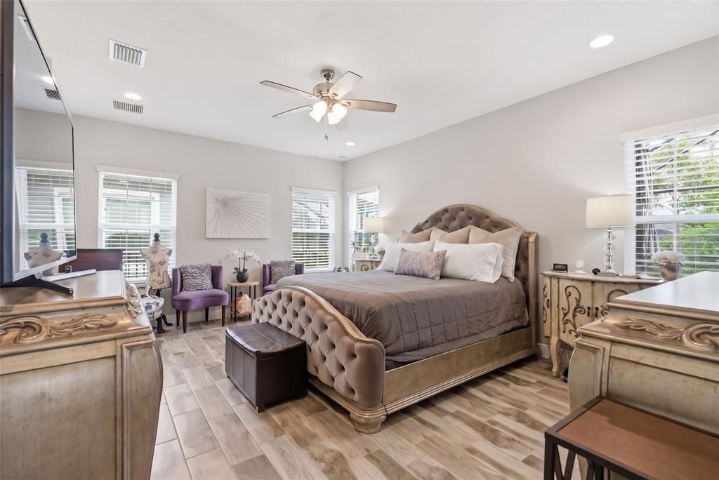 For Sale: $584,900 (4 beds, 3 baths, 2154 Square Feet)
