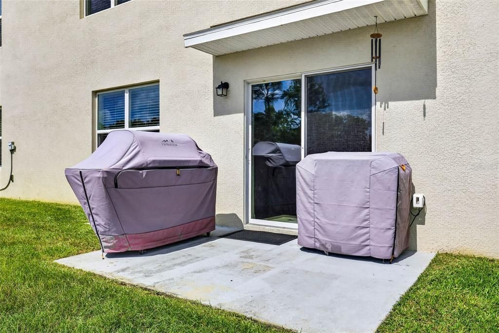 For Sale: $424,900 (5 beds, 3 baths, 2575 Square Feet)