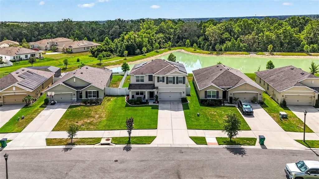 For Sale: $424,900 (5 beds, 3 baths, 2575 Square Feet)