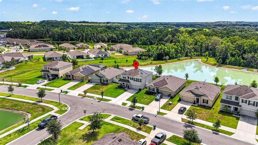 For Sale: $424,900 (5 beds, 3 baths, 2575 Square Feet)