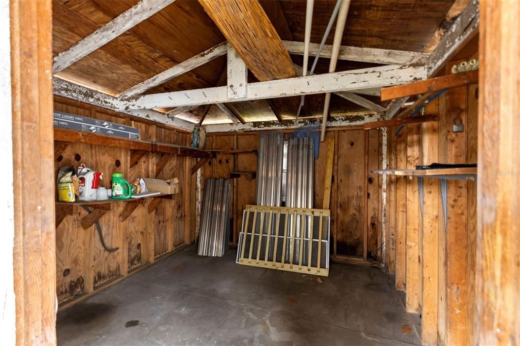 На продажу: $259,999 (2 спален, 1 ванн, 970 Квадратных фут)