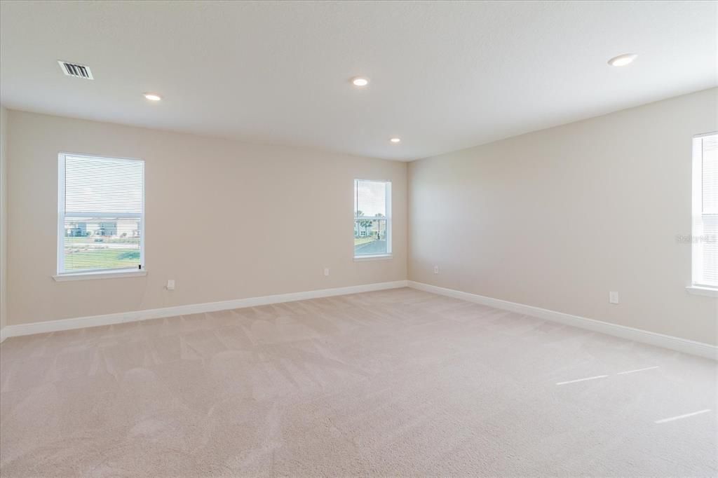 For Sale: $775,000 (4 beds, 3 baths, 3314 Square Feet)