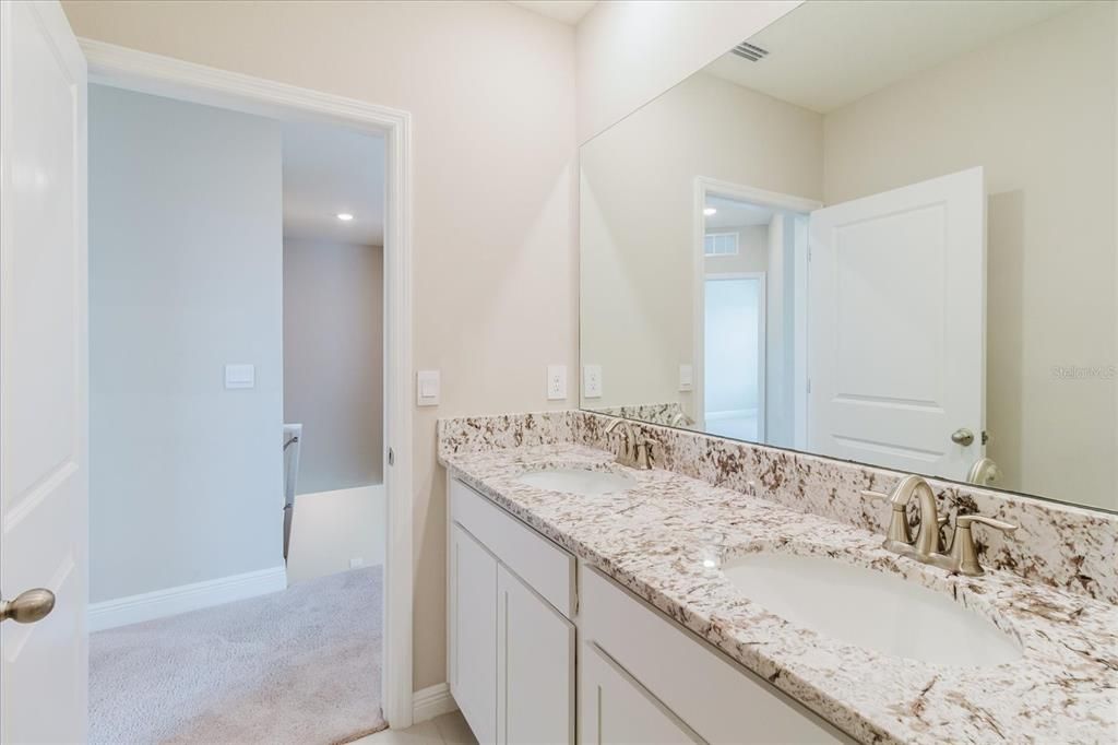 For Sale: $775,000 (4 beds, 3 baths, 3314 Square Feet)