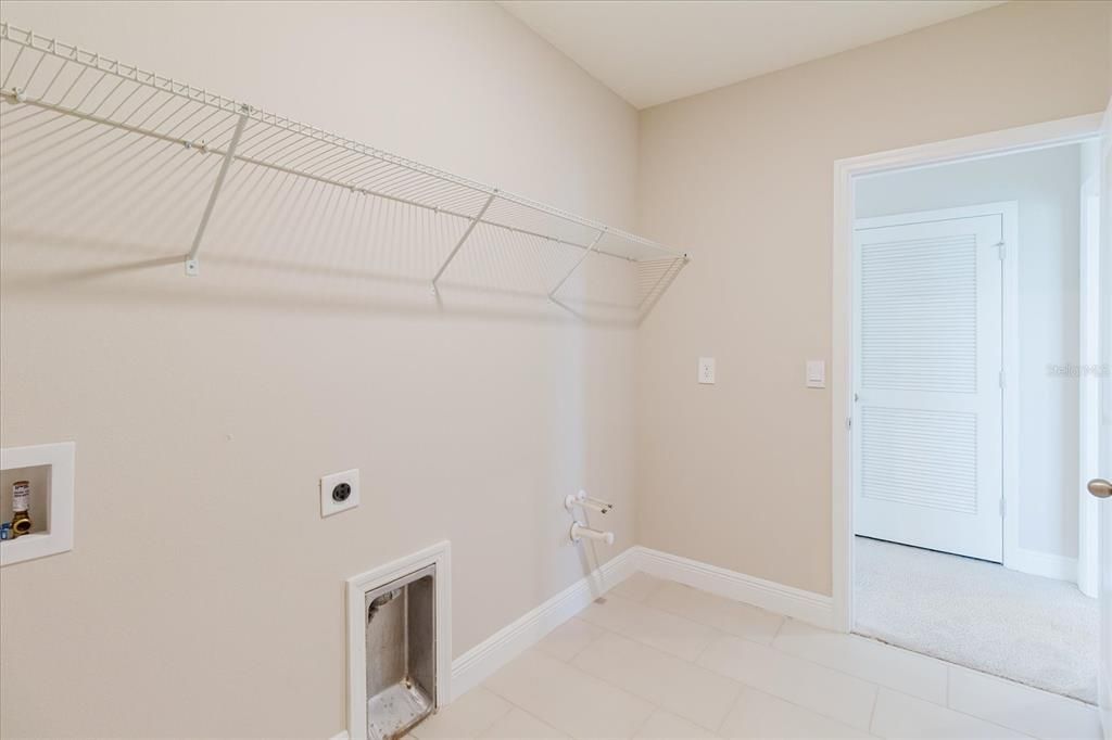 For Sale: $775,000 (4 beds, 3 baths, 3314 Square Feet)
