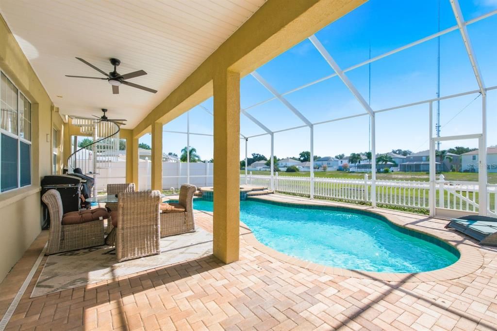 For Sale: $515,000 (5 beds, 3 baths, 3540 Square Feet)