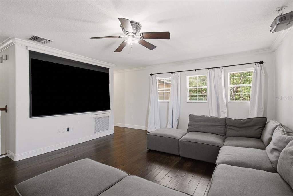 For Sale: $515,000 (5 beds, 3 baths, 3540 Square Feet)