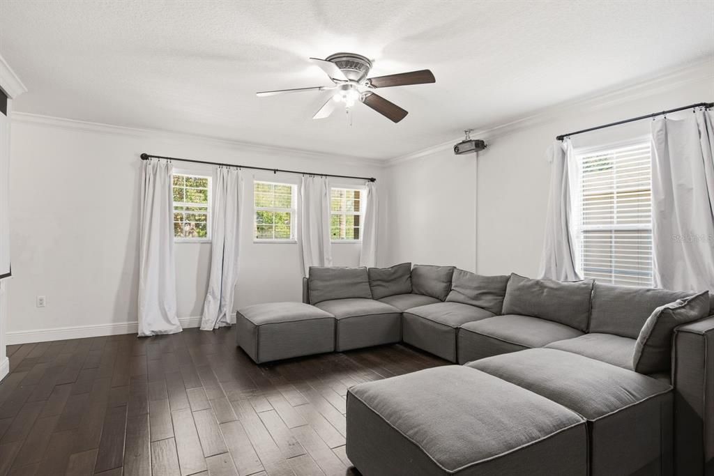 For Sale: $515,000 (5 beds, 3 baths, 3540 Square Feet)