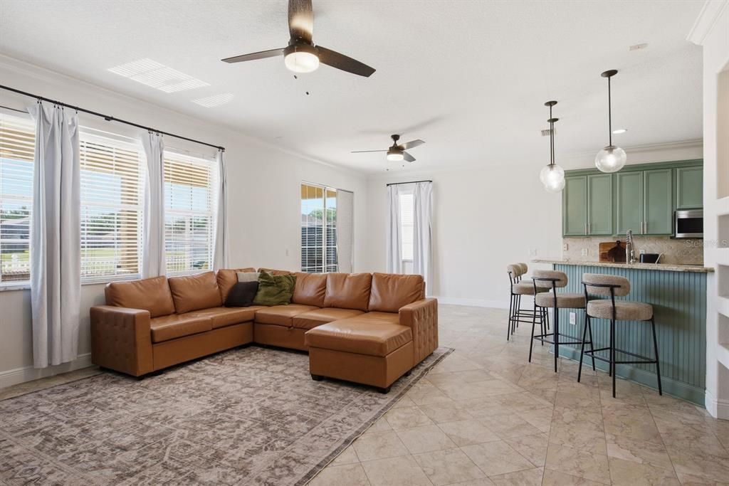 For Sale: $515,000 (5 beds, 3 baths, 3540 Square Feet)